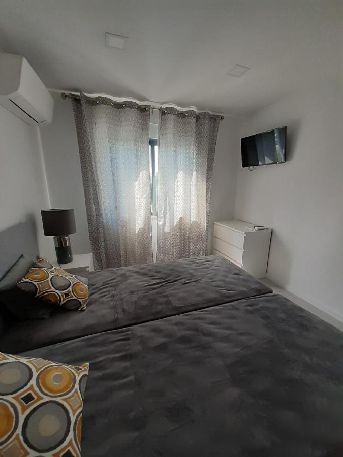 Lisbon Tagus River 2 Suites Private Pool D 알마다 외부 사진
