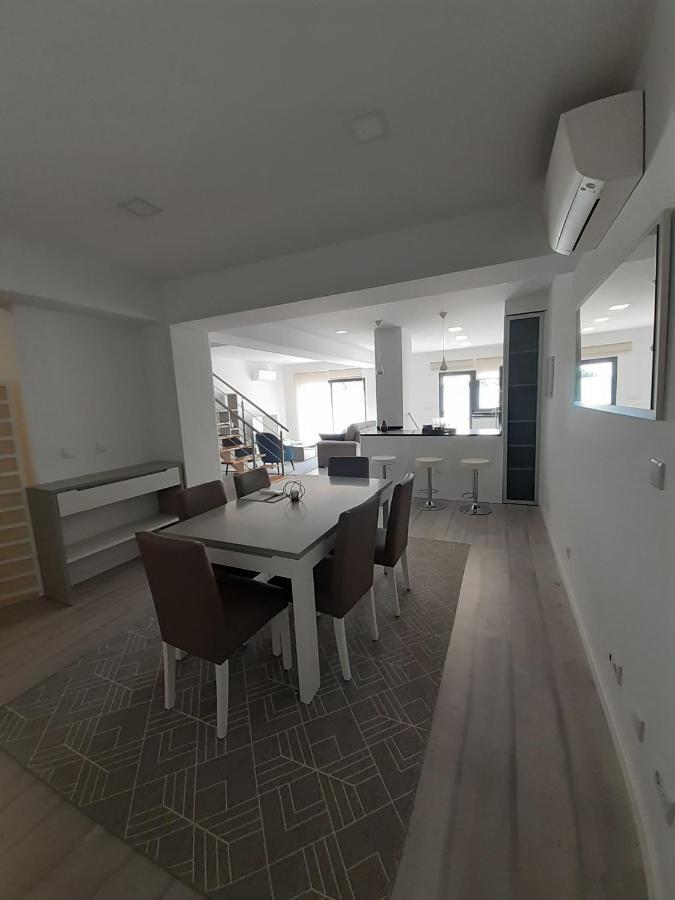 Lisbon Tagus River 2 Suites Private Pool D 알마다 외부 사진