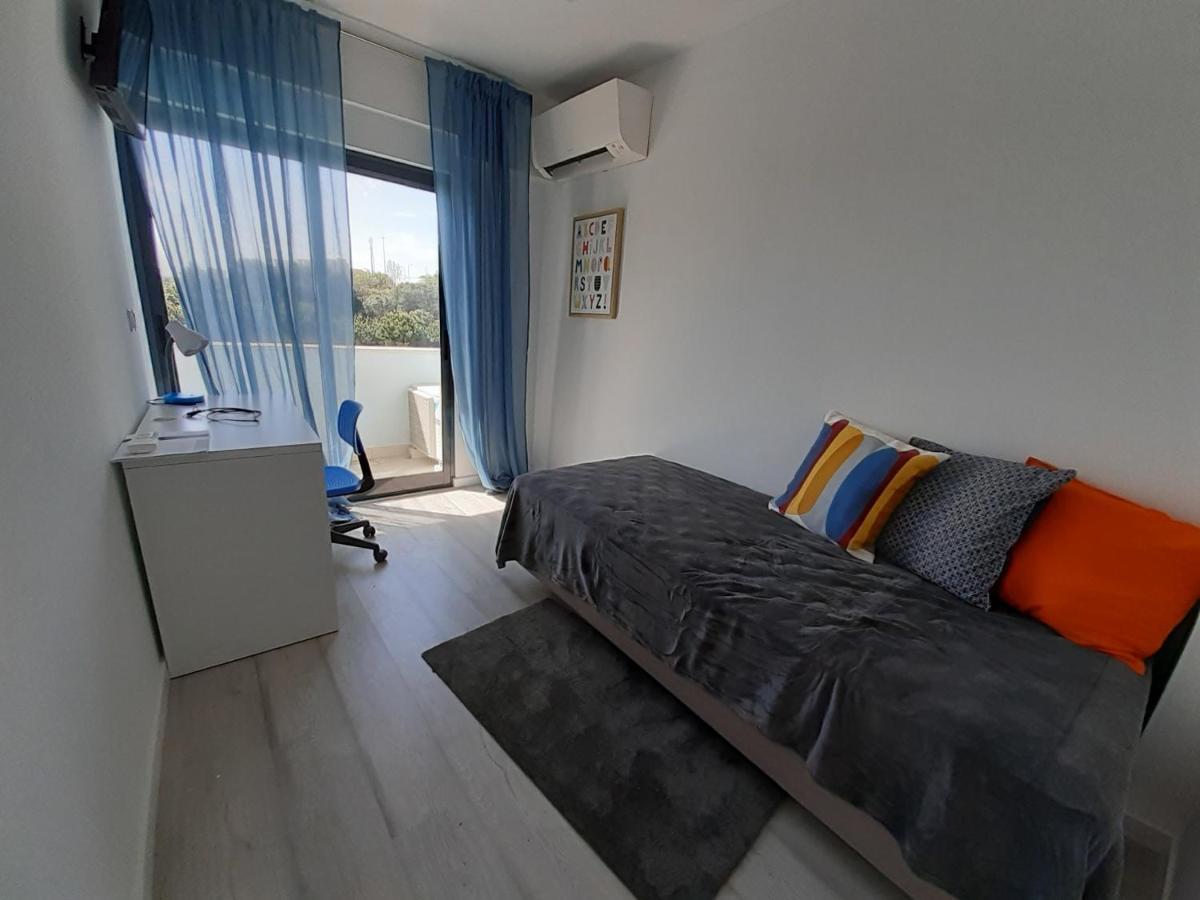 Lisbon Tagus River 2 Suites Private Pool D 알마다 외부 사진