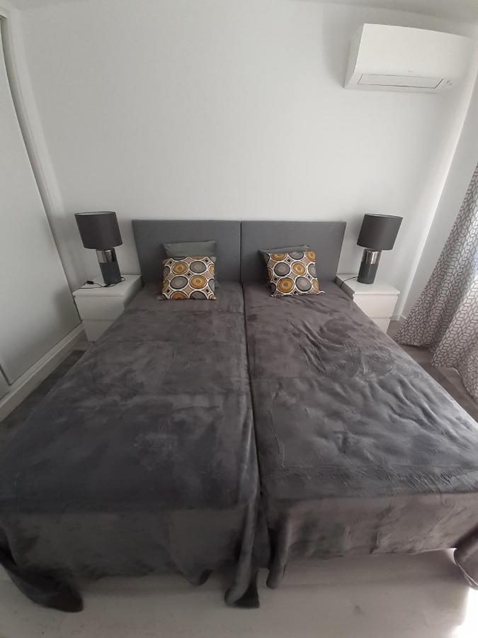 Lisbon Tagus River 2 Suites Private Pool D 알마다 외부 사진