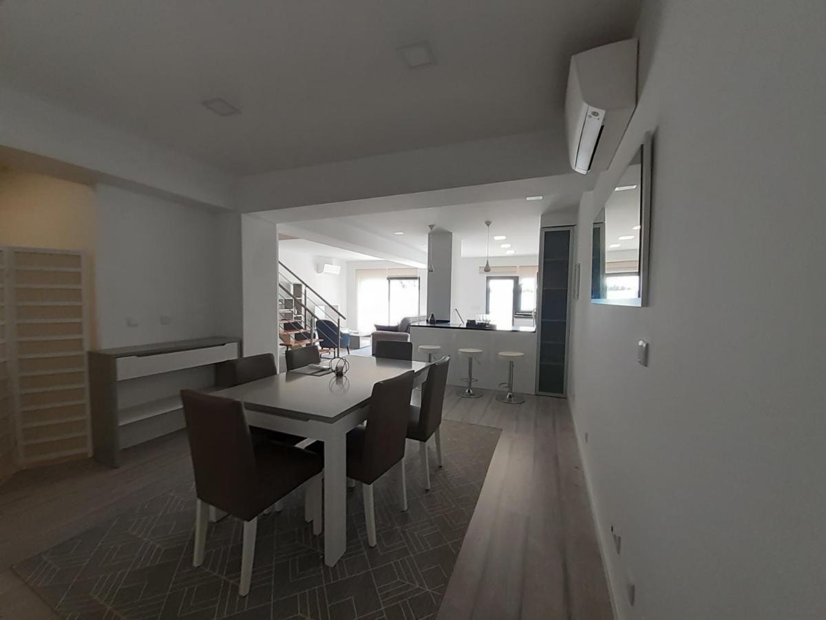 Lisbon Tagus River 2 Suites Private Pool D 알마다 외부 사진