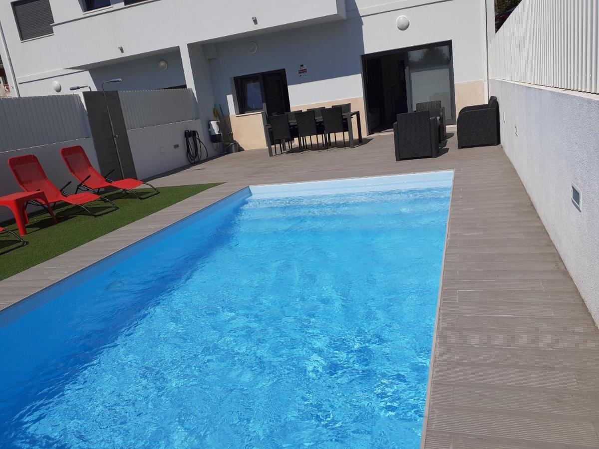 Lisbon Tagus River 2 Suites Private Pool D 알마다 외부 사진