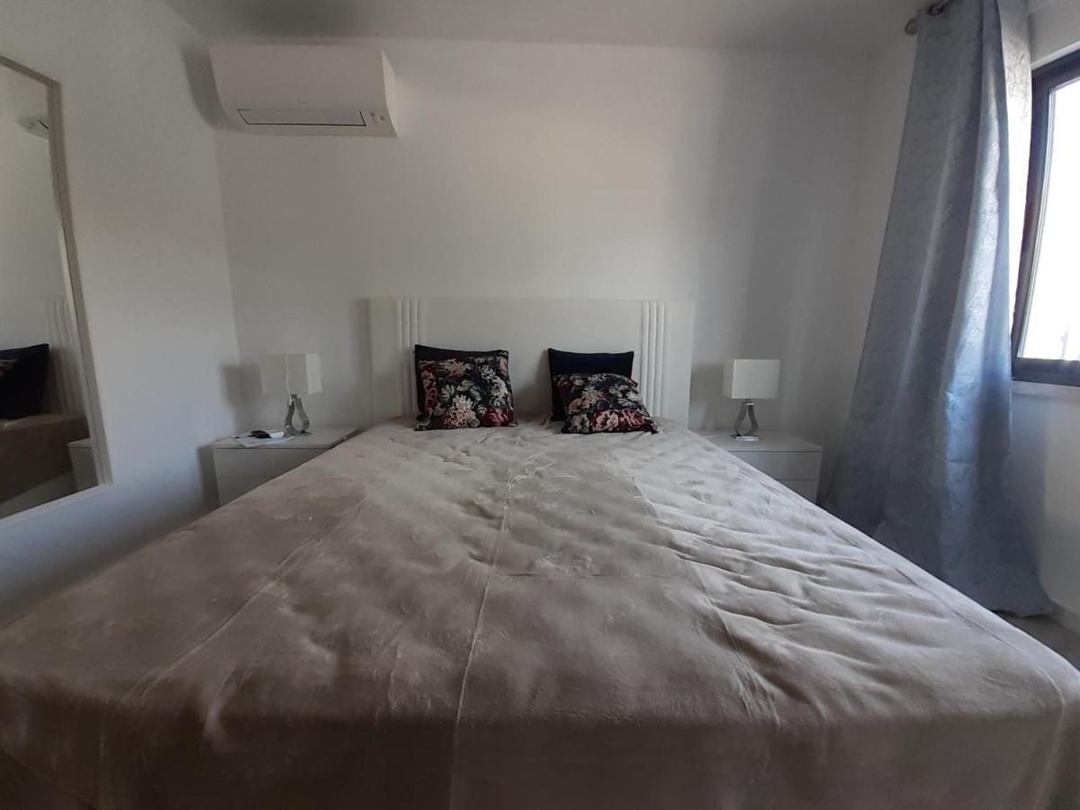 Lisbon Tagus River 2 Suites Private Pool D 알마다 외부 사진